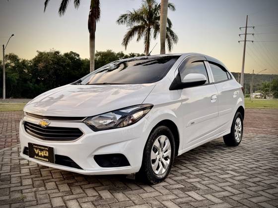 CHEVROLET ONIX 1.0 MPFI LT 8V FLEX 4P MANUAL